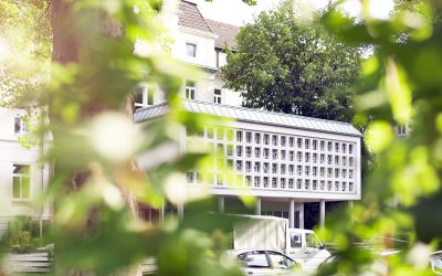 Online-Treffen: LWL-Universitätsklinik lädt Angehörige von psychisch erkrankten Menschen ein