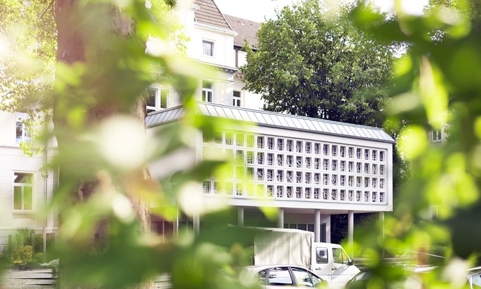 LWL-Universitätsklinik Bochum lädt nach der Sommerpause zur Informationsreihe für Angehörige ein